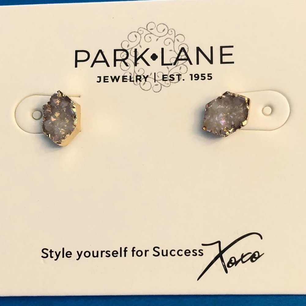 Park Lane earrings HAILEE iridescent white